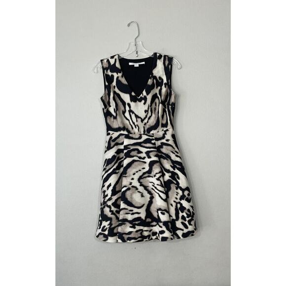 Diane Von Furstenberg Dresses & Skirts - Diane Von Furstenberg DVF Renna Animal Print Fit & Flare Wool Silk Blend Dress 2